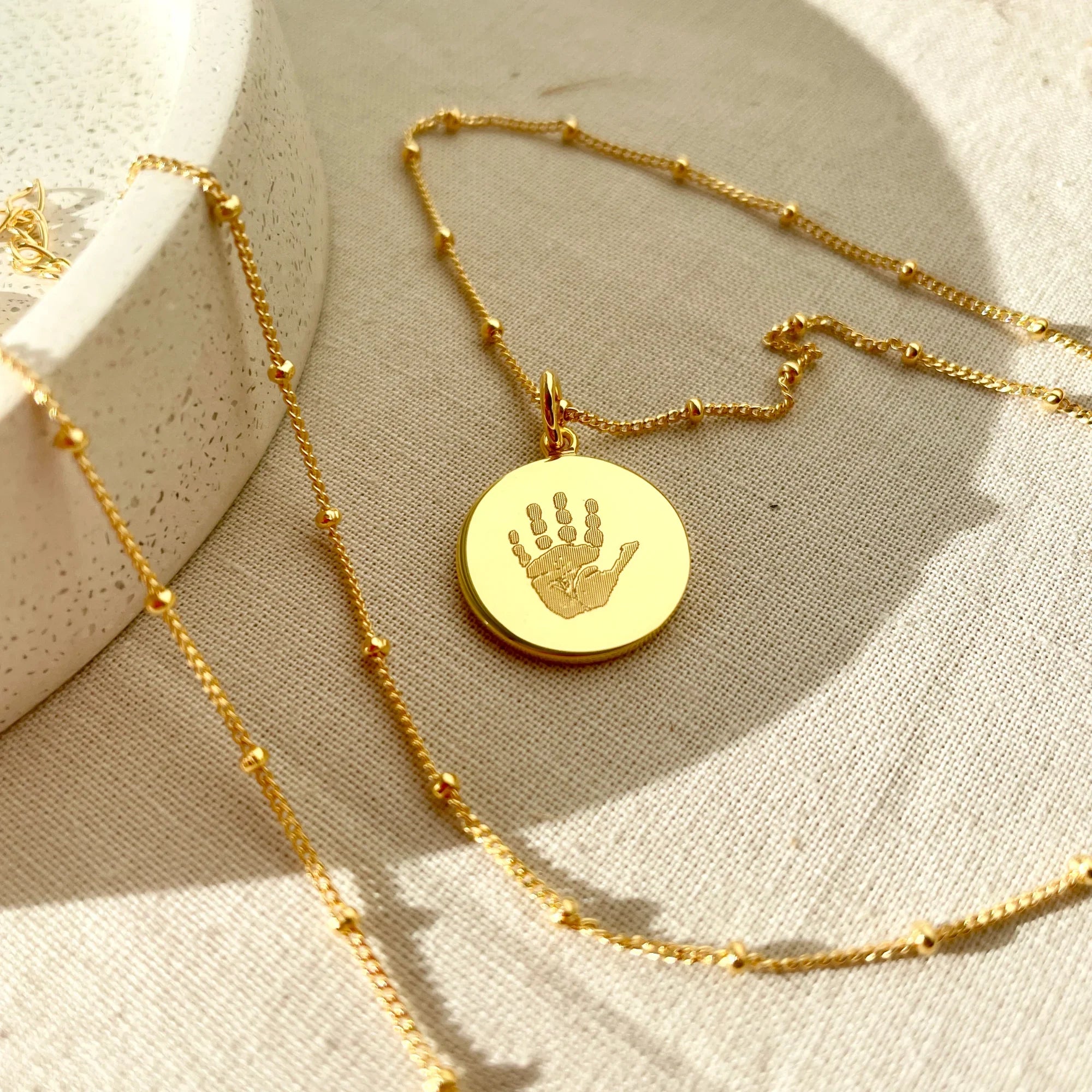 vid=47347812860235 Image