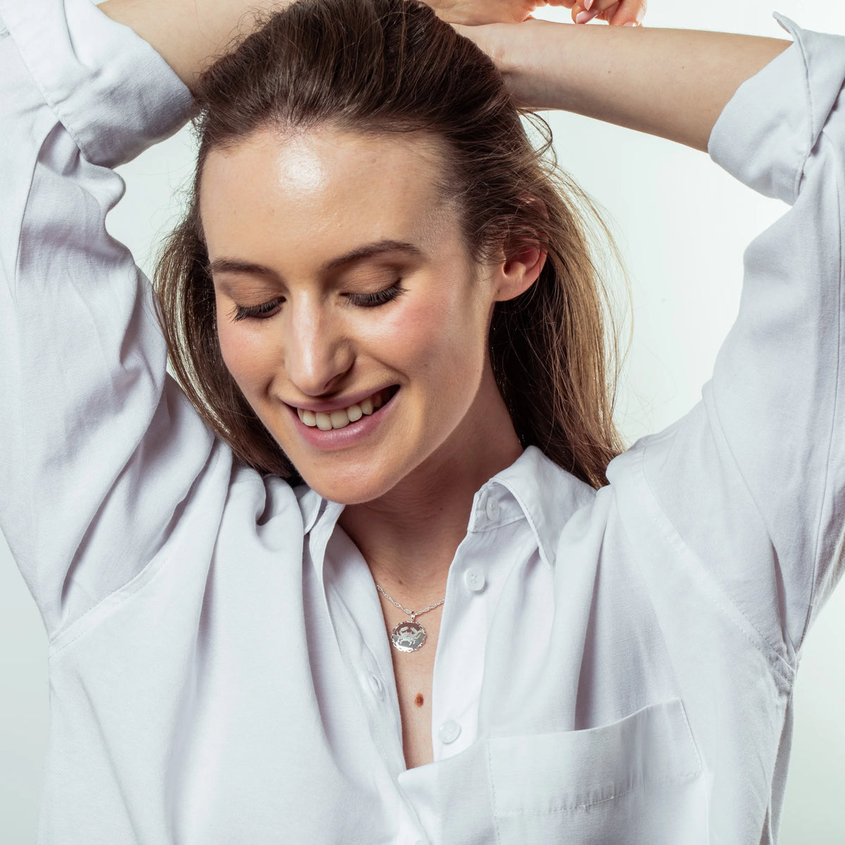 La Médaille Dentelée - Empreinte Digitale Astrale